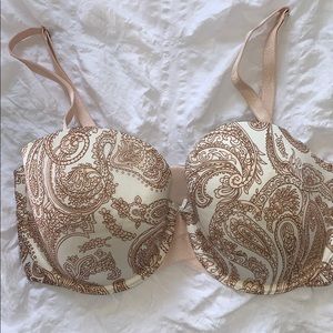 Victoria Secret Bra